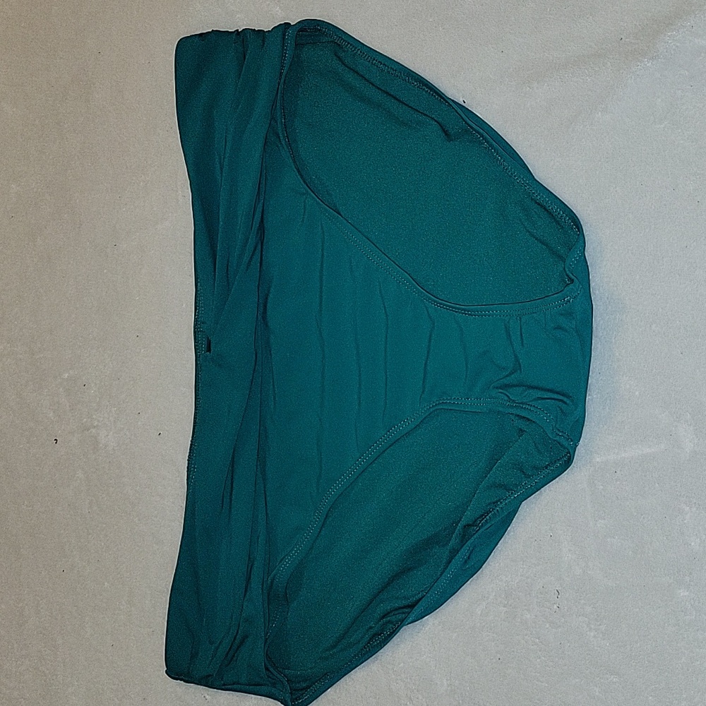 NEW Women's Size 1X(16W-18W) Swim Bottom.